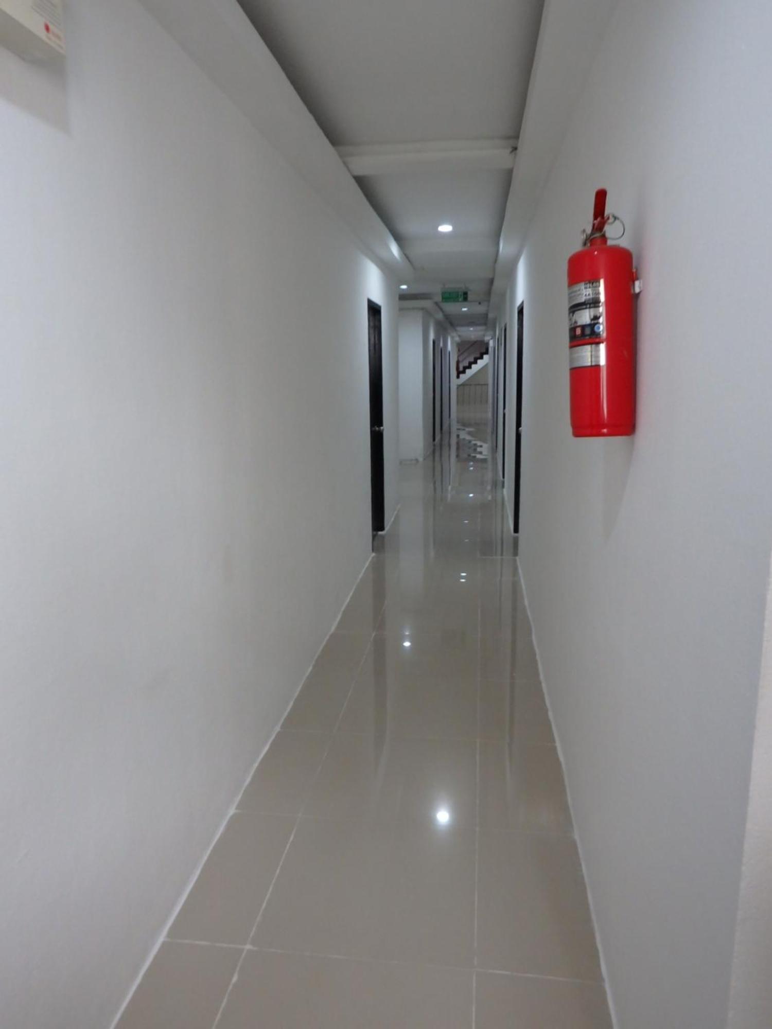 Boomerang Inn Phuket Luaran gambar