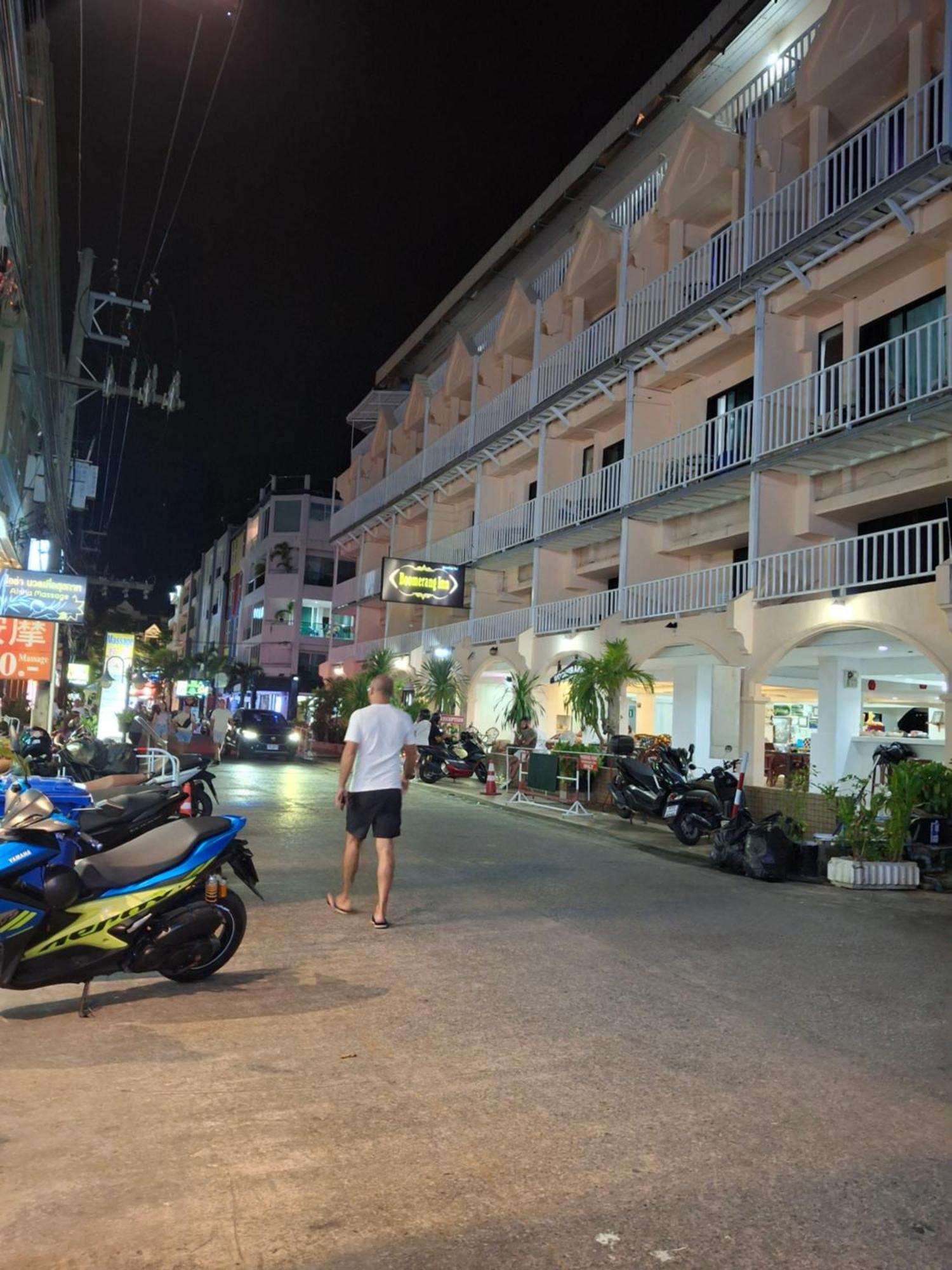 Boomerang Inn Phuket Luaran gambar